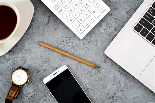 最历害的法律教授叫什么