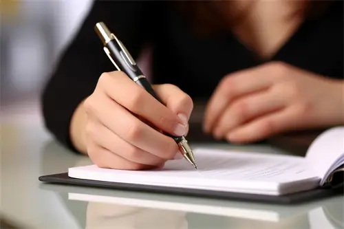 高中政治法律做什么题